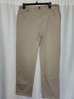 Gloria Vanderbilt - Amanda - Beige Straight Leg Pants #business casual #work